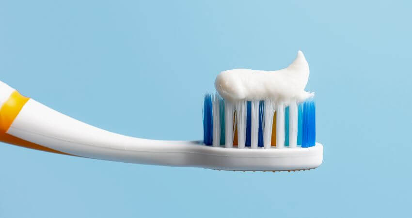 free toothpaste samples header image